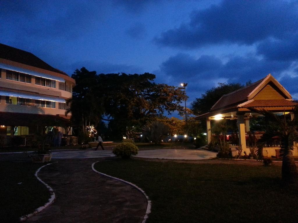 New Beach Hotel Sihanoukville Exterior foto