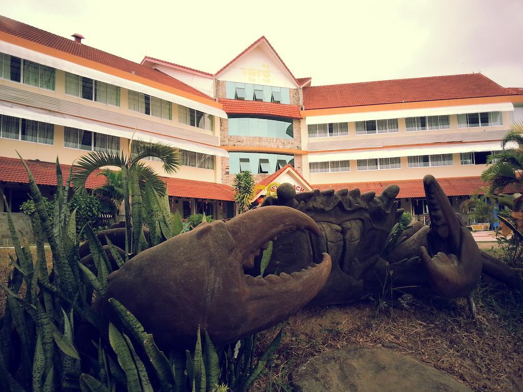 New Beach Hotel Sihanoukville Exterior foto